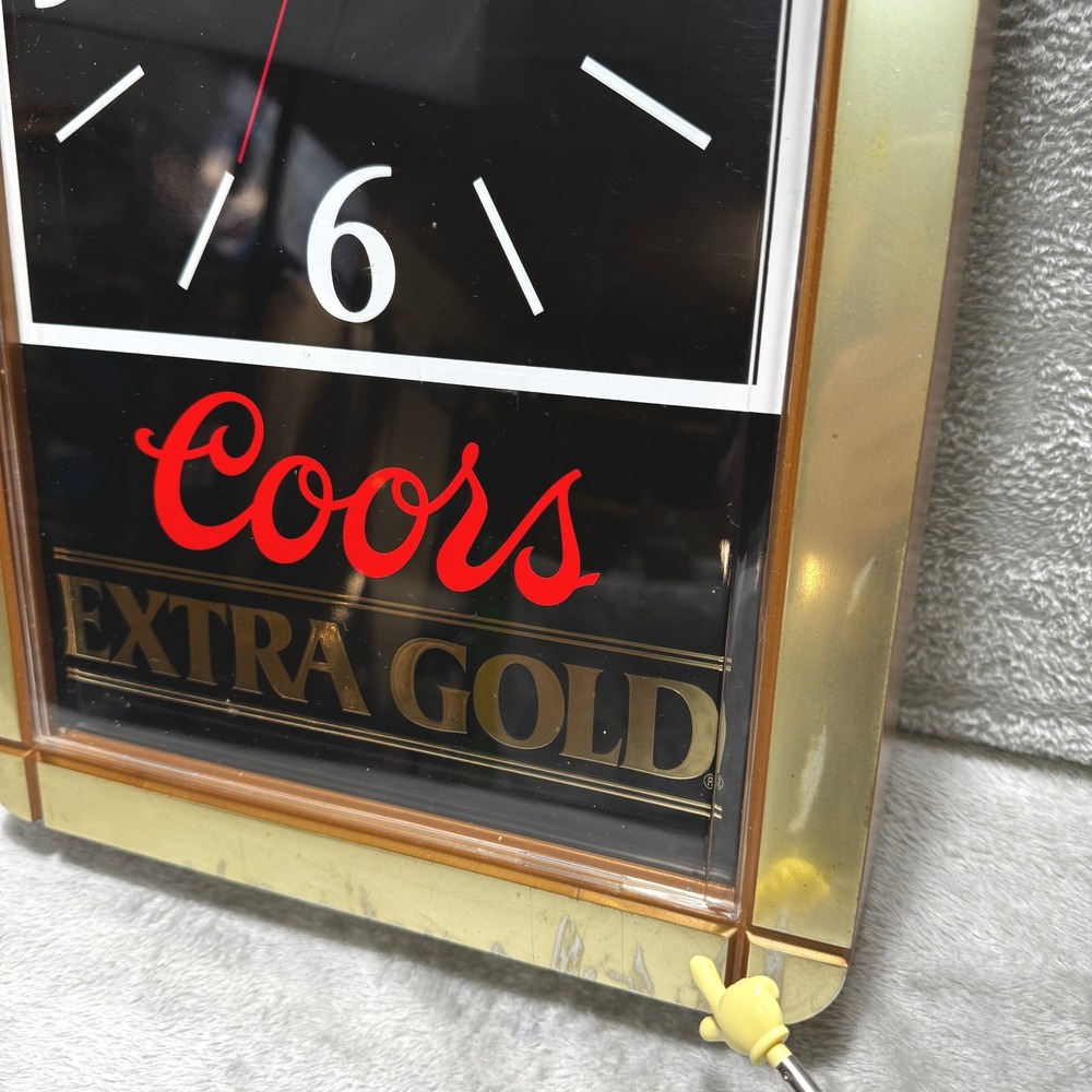 Vintage Coors Extra Gold Beer Wall Clock Gold Frame Black Face Tested Works - Picture 3 of 8